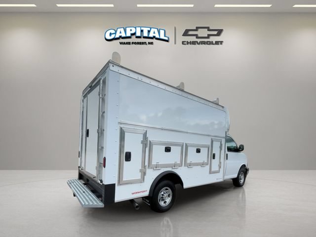 New 2025 Chevrolet Express 3500 w/ Power Convenience Package RWD image 5