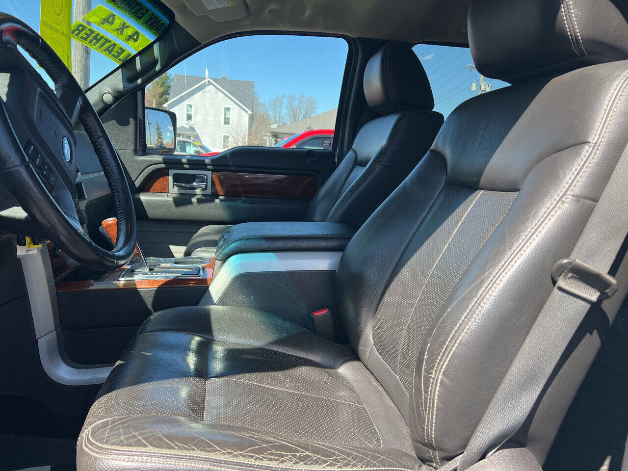 Used 2010 Ford F150 Lariat AWD/4WD image 12