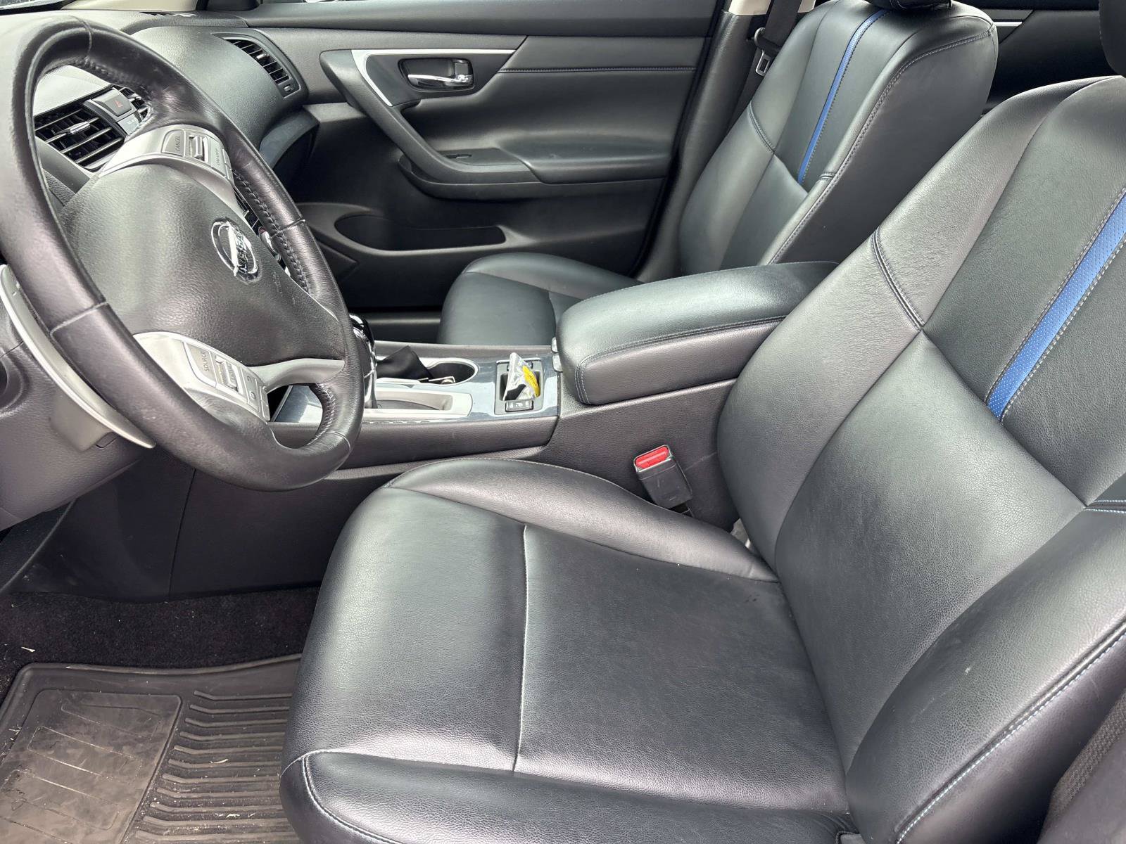 Used 2018 Nissan Altima 2.5 SR w/ SR Midnight Edition FWD image 15