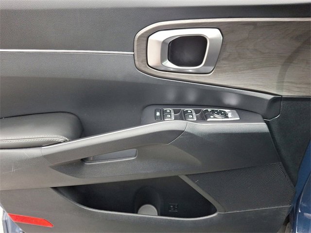 Used 2024 Kia Sorento X-Line EX image 13