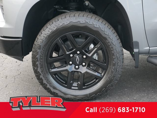 New 2026 Chevrolet Silverado 1500 Custom Trail Boss w/ Dark Appearance Package AWD/4WD image 40