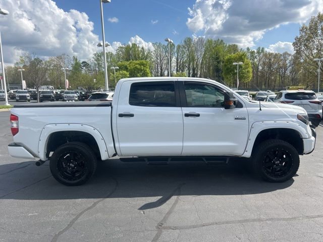 Used 2017 Toyota Tundra Platinum image 4