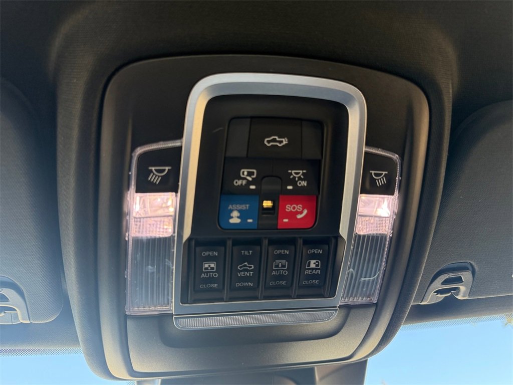 Used 2019 RAM 1500 Limited image 25