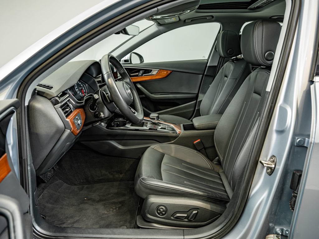Used 2022 Audi A4 2.0T Premium w/ Convenience Package AWD/4WD image 32