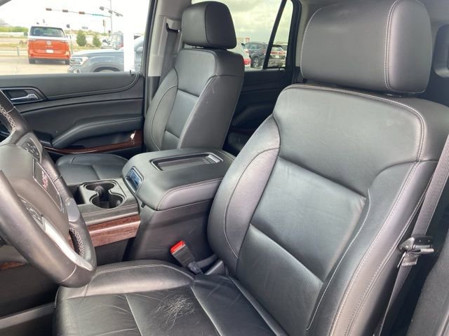 Used 2020 GMC Yukon SLT RWD image 5