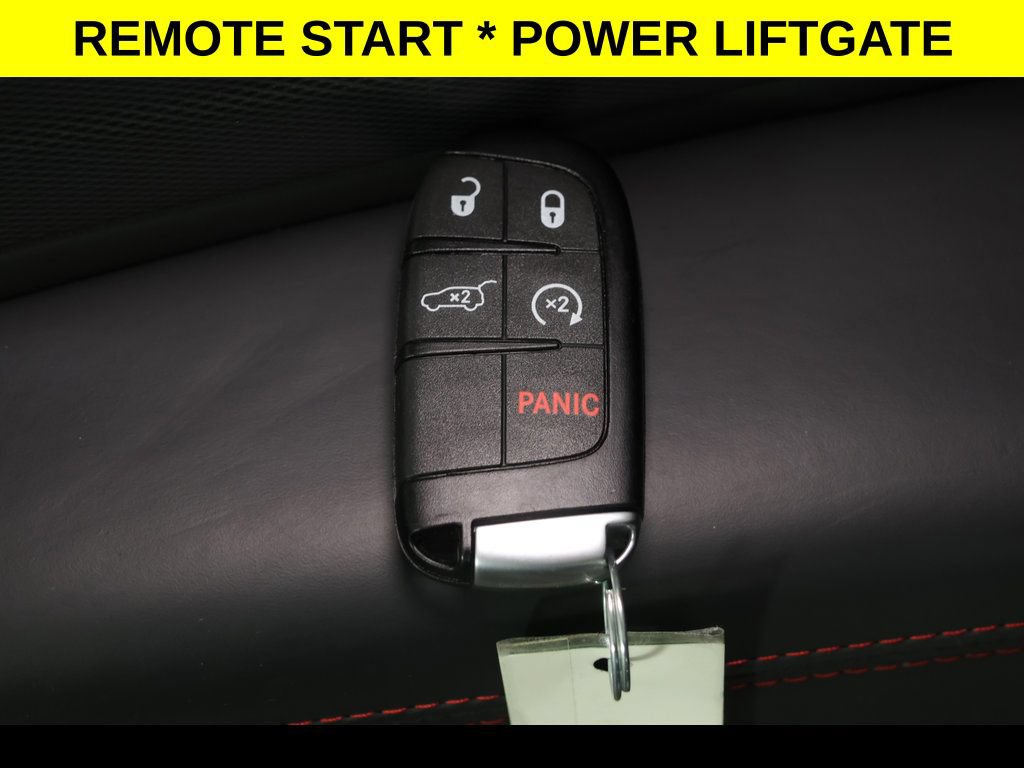 Used 2025 Dodge Durango GT AWD/4WD image 13