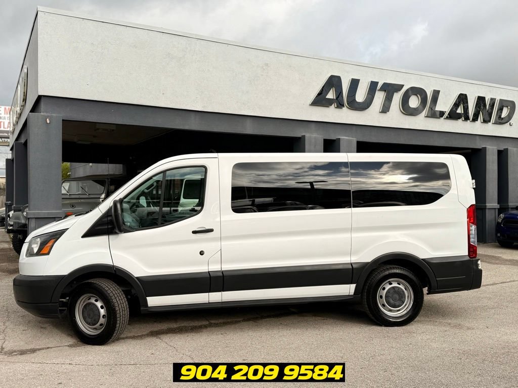 Used 2016 Ford Transit 150 XL RWD image 4