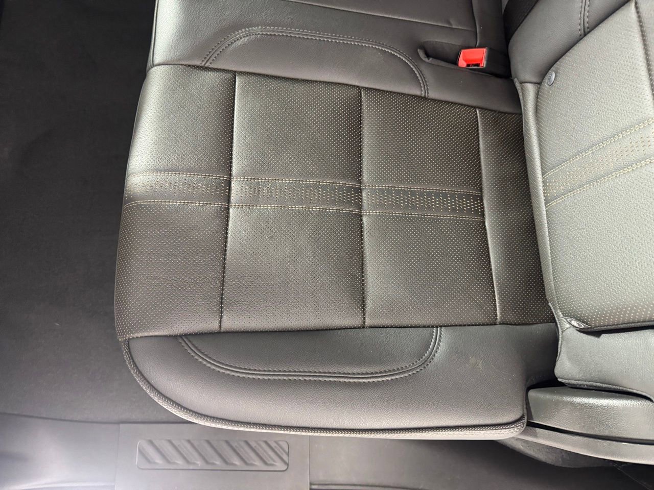 Used 2025 Chevrolet Silverado 1500 High Country w/ Technology Package image 35