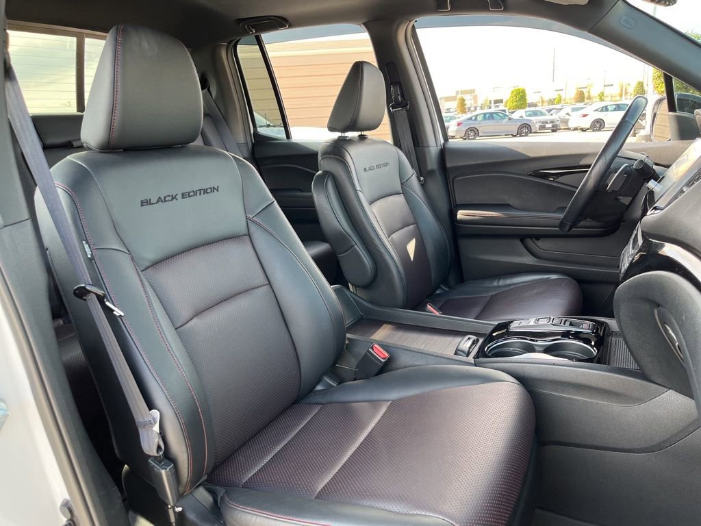 Used 2022 Honda Ridgeline Black Edition image 28