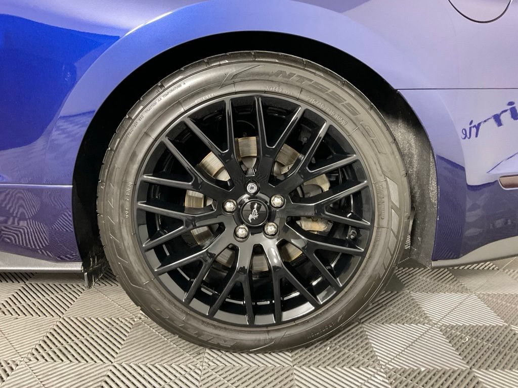 Used 2020 Ford Mustang GT Premium w/ GT Performance Package RWD image 12