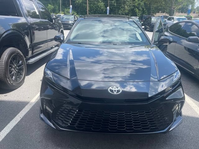 Used 2025 Toyota Camry XSE FWD image 2