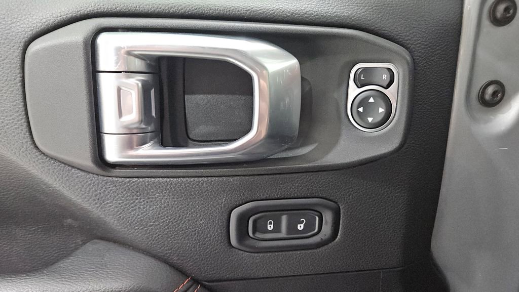 Used 2022 Jeep Gladiator Rubicon w/ LED Lighting Group image 20
