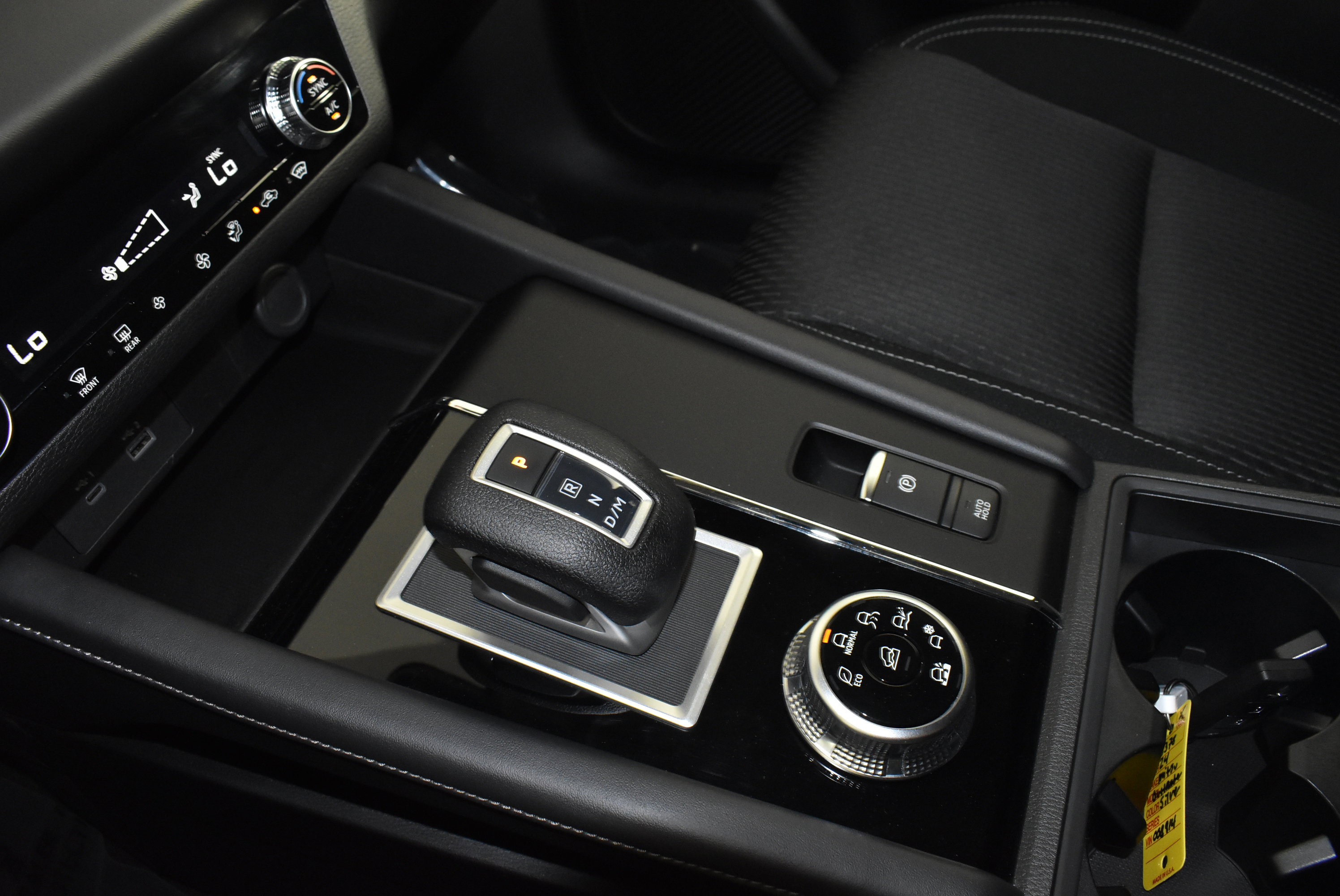 Used 2024 Mitsubishi Outlander ES image 29