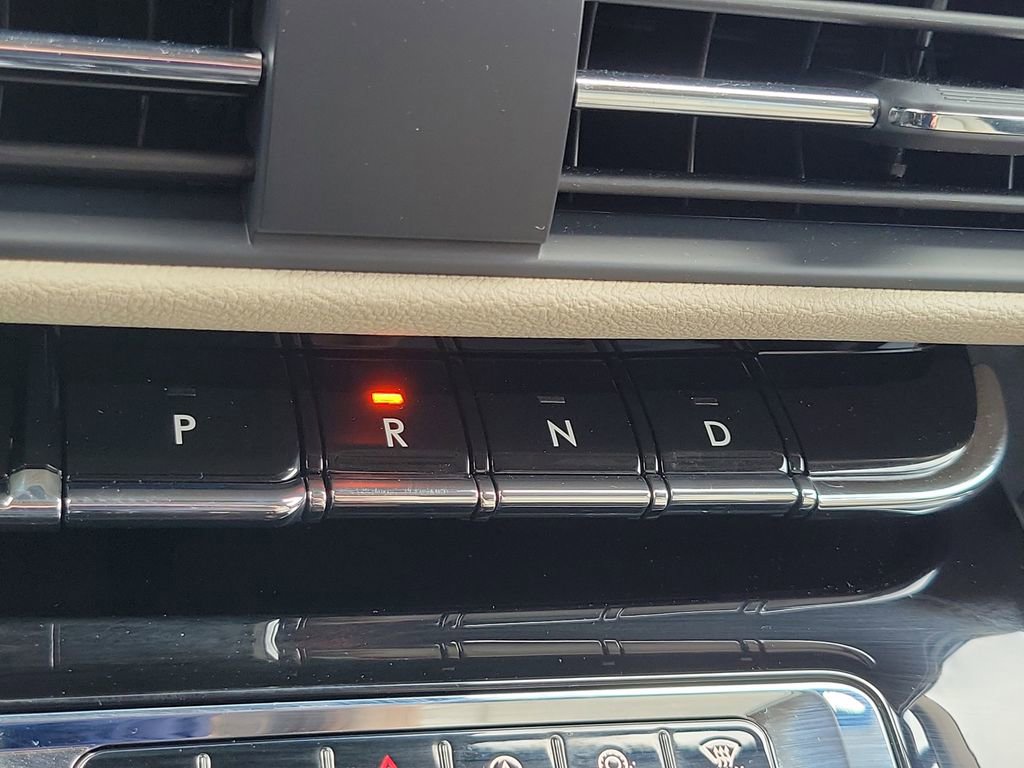 Used 2026 Lincoln Corsair Premiere AWD/4WD image 31