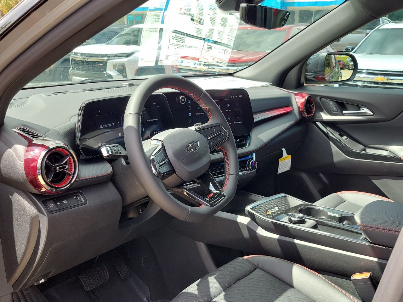 New 2027 Chevrolet Equinox RS w/ Safety and Technology Package FWD image 17