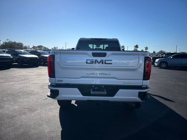 Certified 2025 GMC Sierra 2500 Denali Ultimate w/ Max Trailering Package image 5