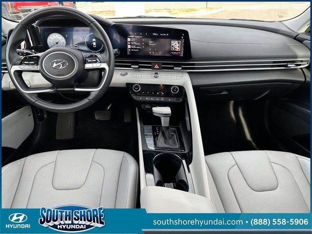 Certified 2023 Hyundai Elantra Limited image 14