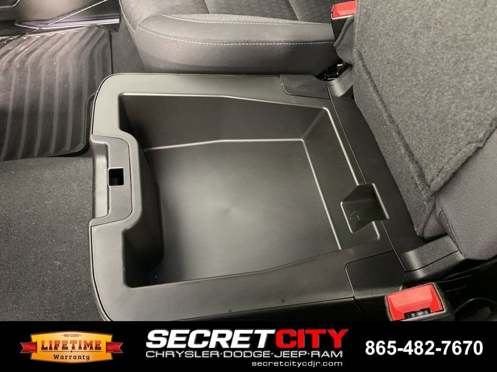 Used 2023 GMC Sierra 1500 Elevation image 24