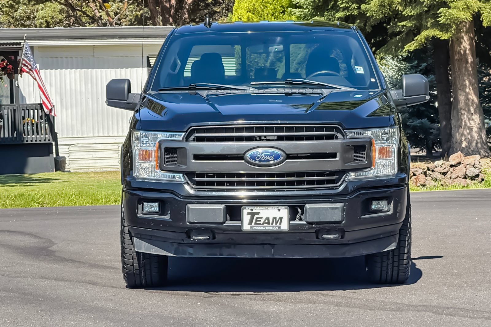 Used 2018 Ford F150 XLT w/ Equipment Group 302A Luxury AWD/4WD image 10