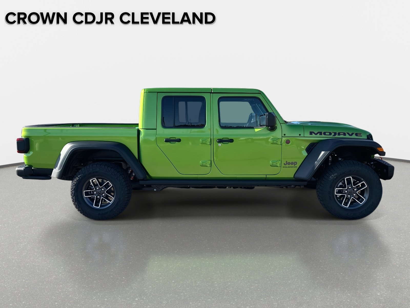 New 2026 Jeep Gladiator Mojave w/ Steel Bumper Group image 3