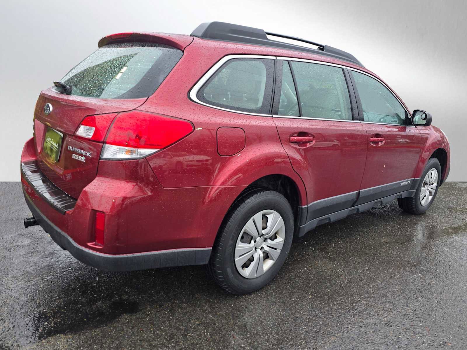 Used 2013 Subaru Outback 2.5i image 3
