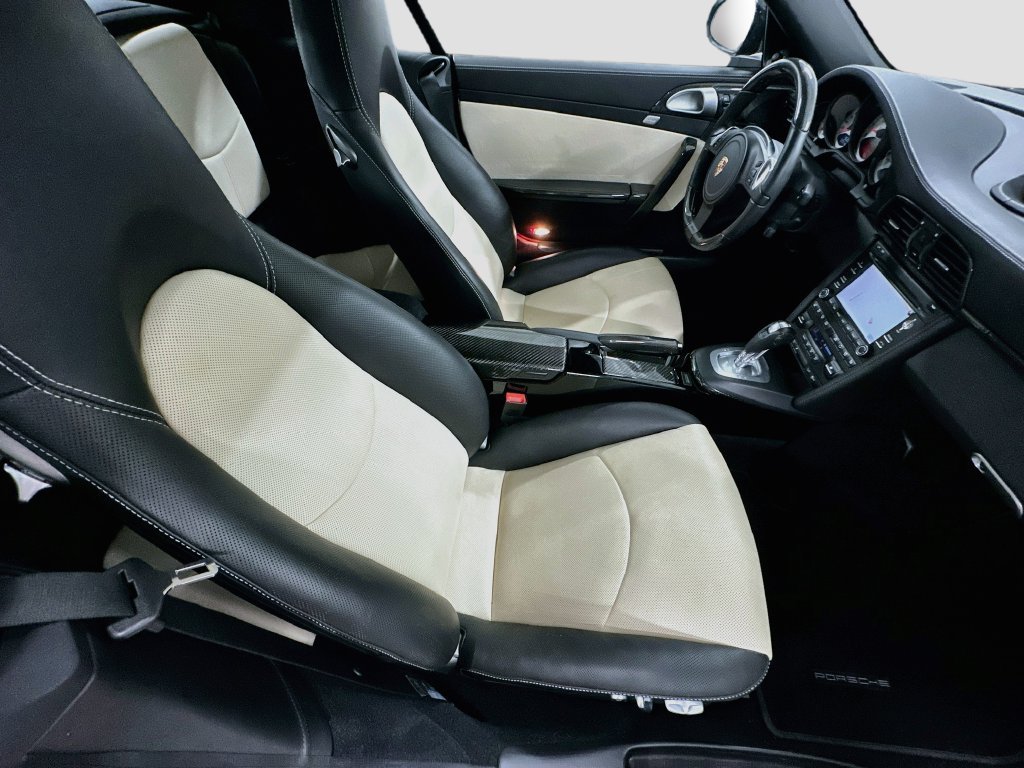 Used 2012 Porsche 911 Turbo S AWD/4WD image 26