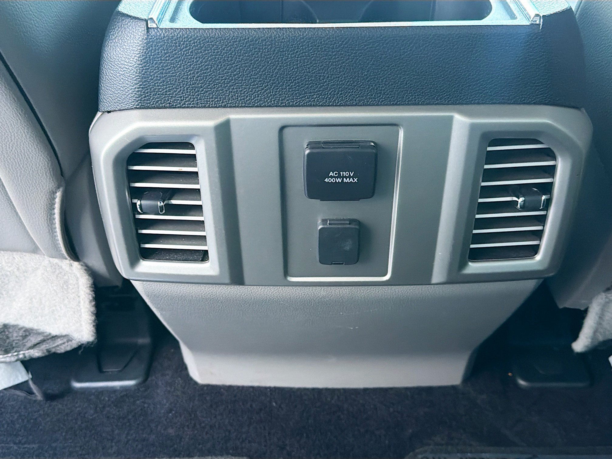 Used 2016 Ford F150 Lariat w/ Equipment Group 501A Mid RWD image 18