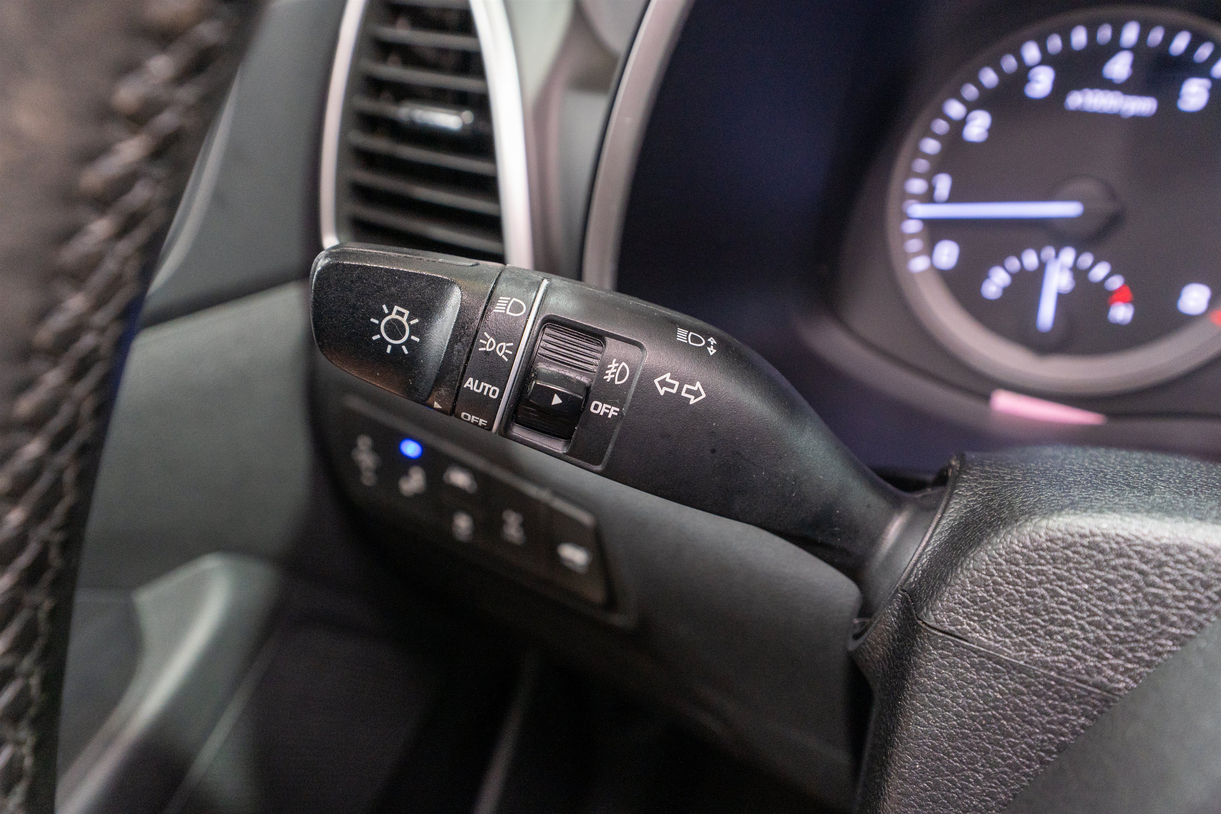Used 2021 Hyundai Tucson Limited AWD/4WD image 28