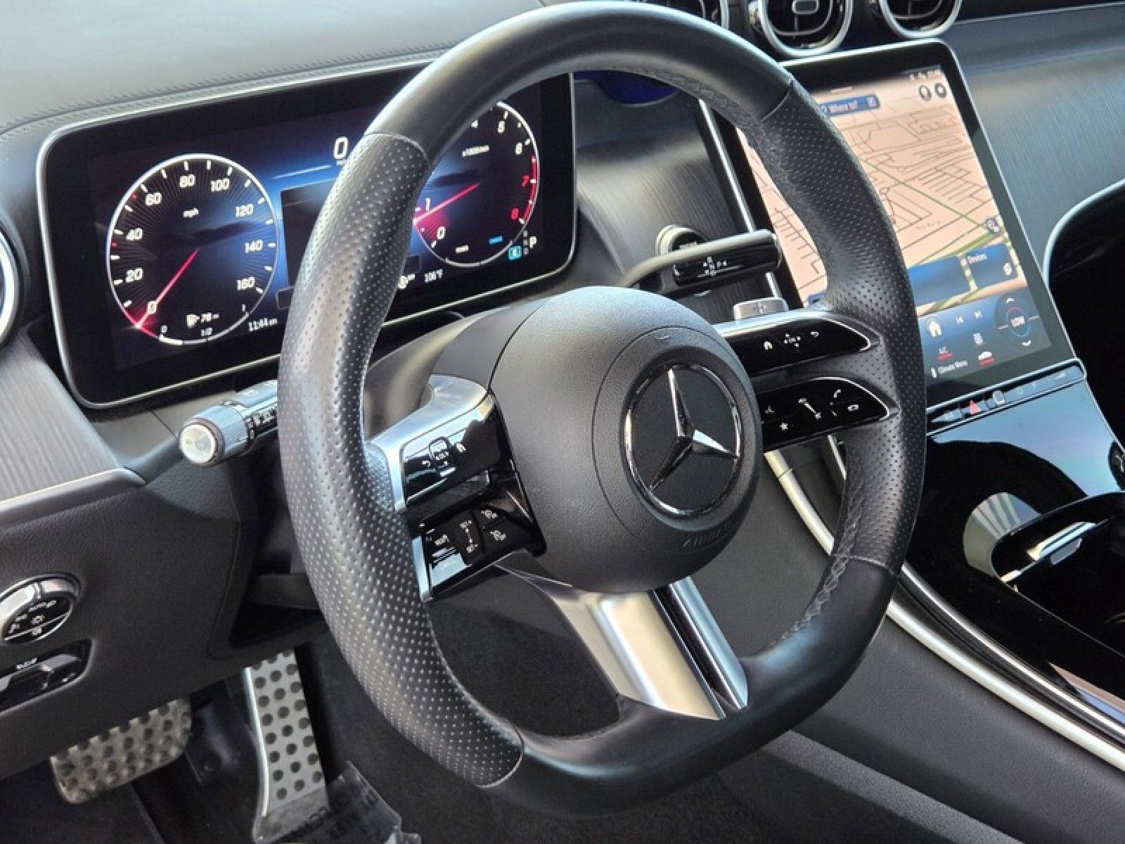 Certified 2024 Mercedes-Benz GLC 300 4MATIC image 23