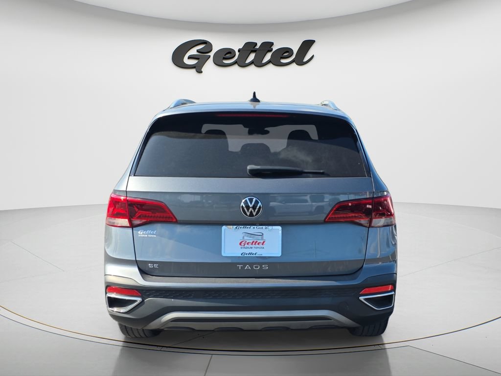 Used 2023 Volkswagen Taos SE FWD image 6