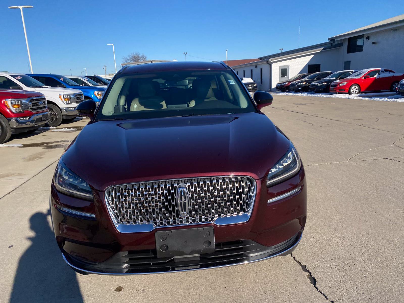 Used 2021 Lincoln Corsair FWD image 2