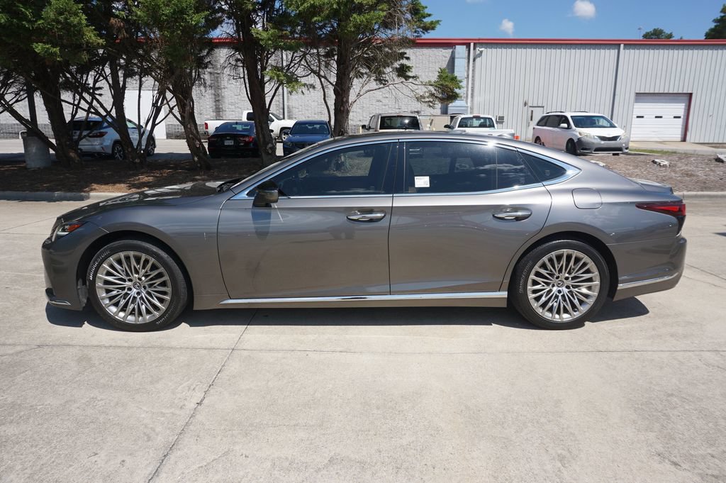 Used 2024 Lexus LS 500 RWD image 18
