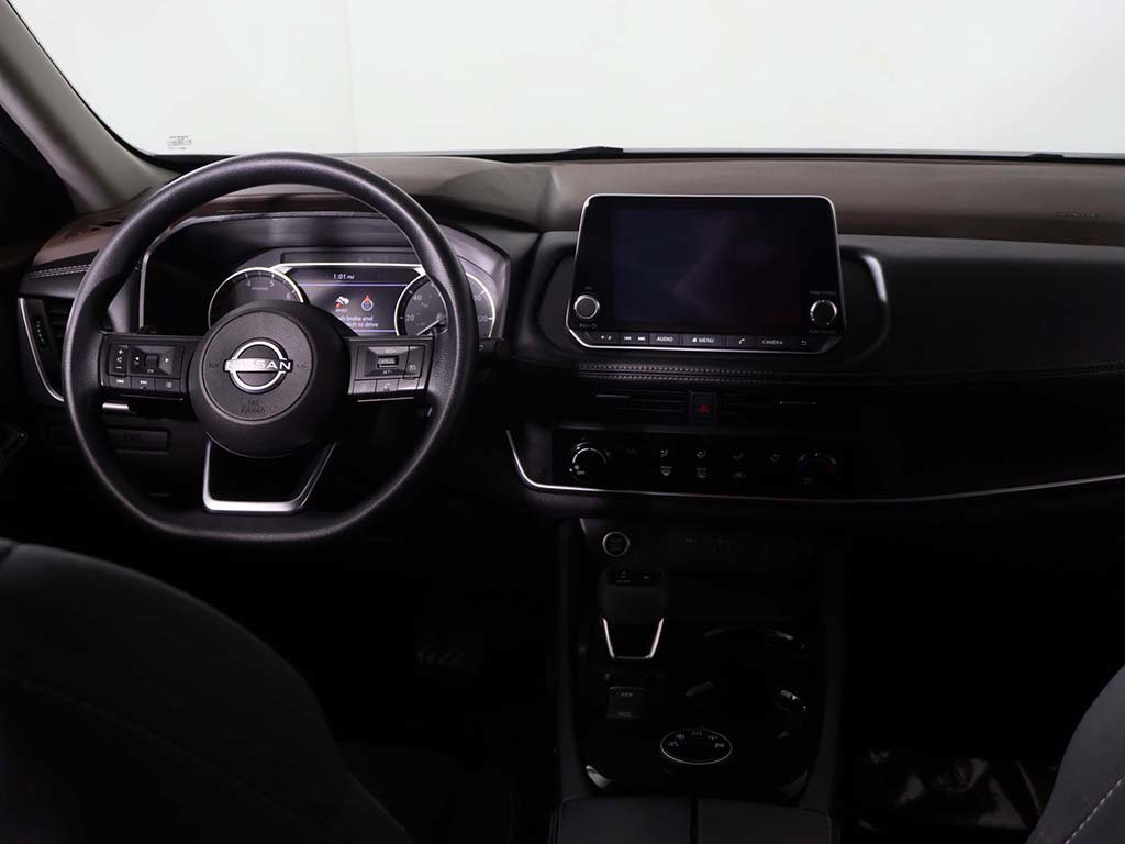 Used 2023 Nissan Rogue S AWD/4WD image 27