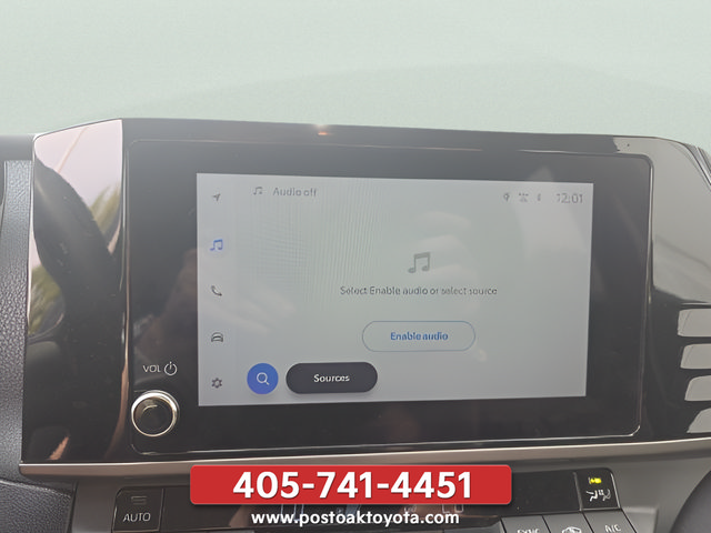 Used 2025 Toyota Camry LE FWD image 21