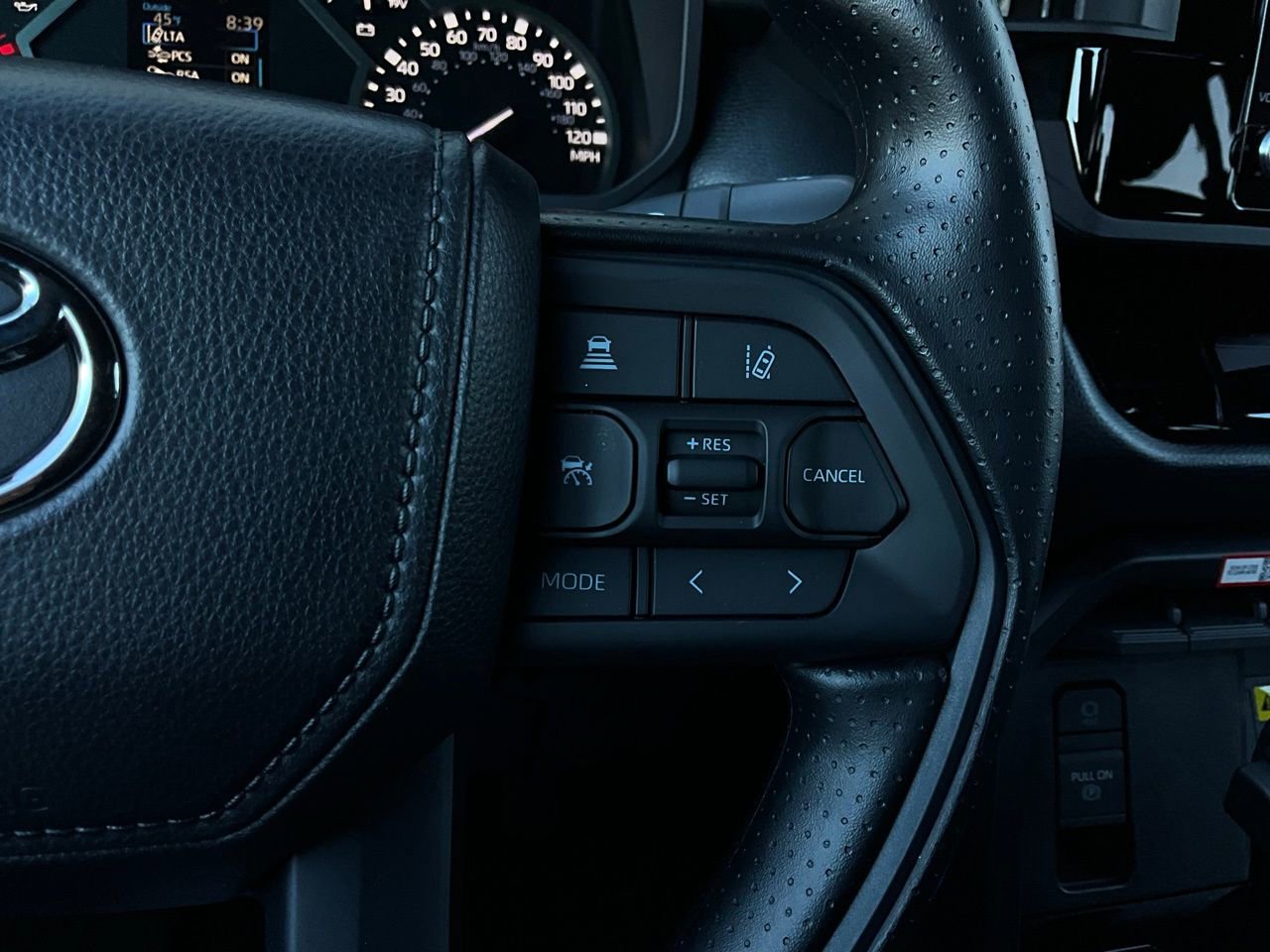 New 2026 Toyota Tundra SR5 image 32