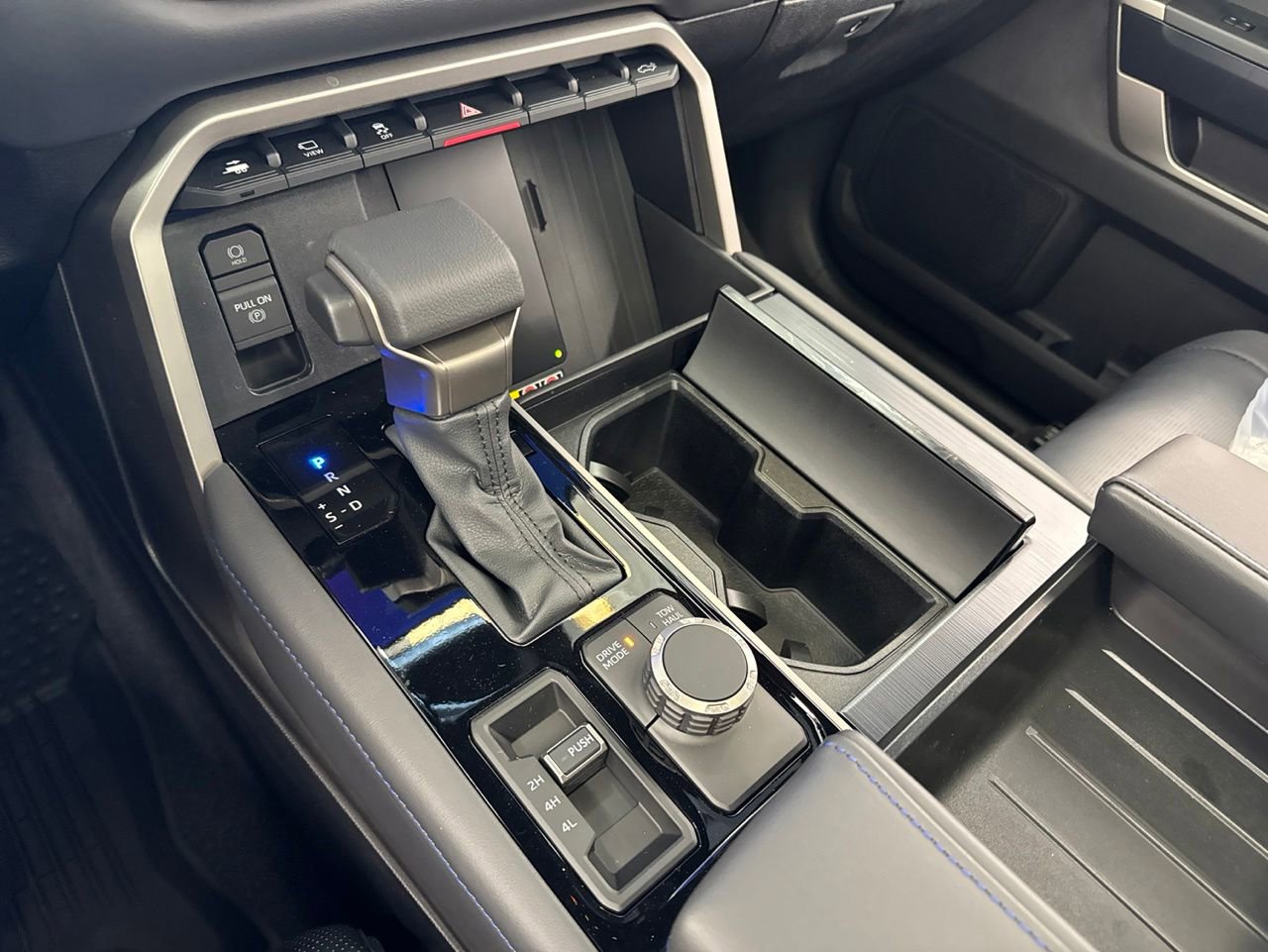 New 2026 Toyota Tundra Platinum AWD/4WD image 15