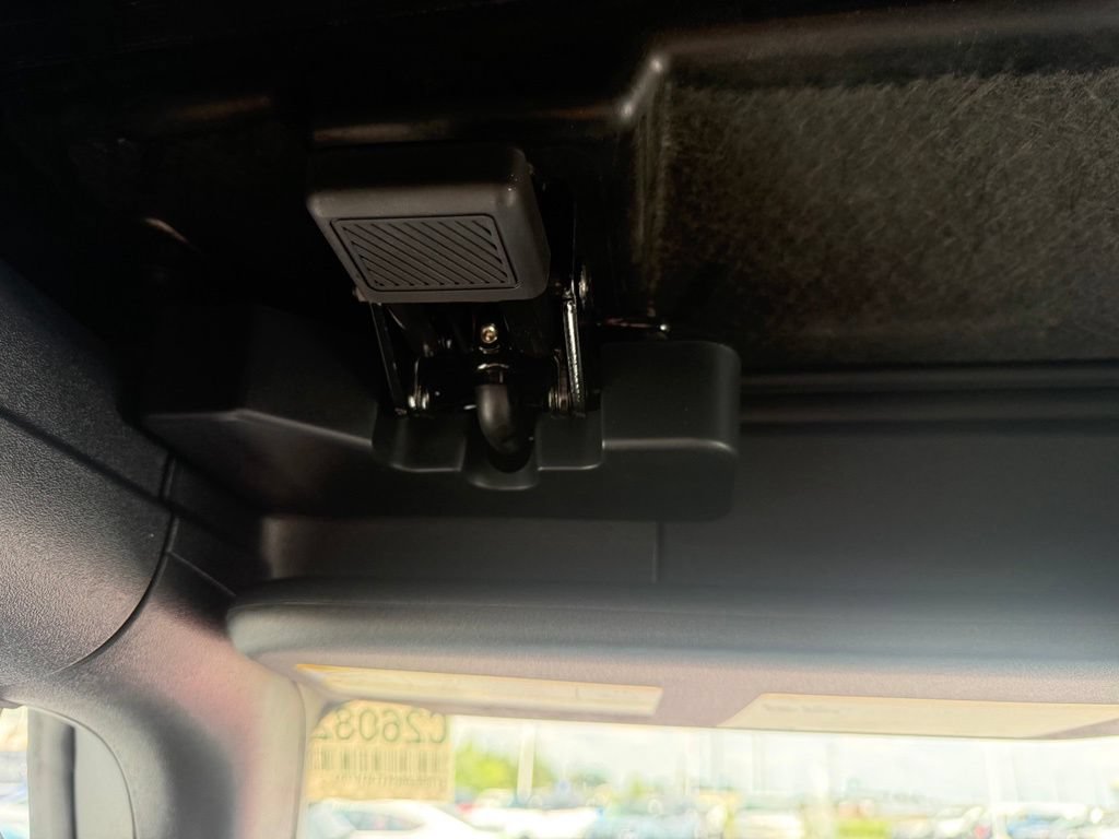 New 2026 Ford Bronco Outer Banks AWD/4WD image 31