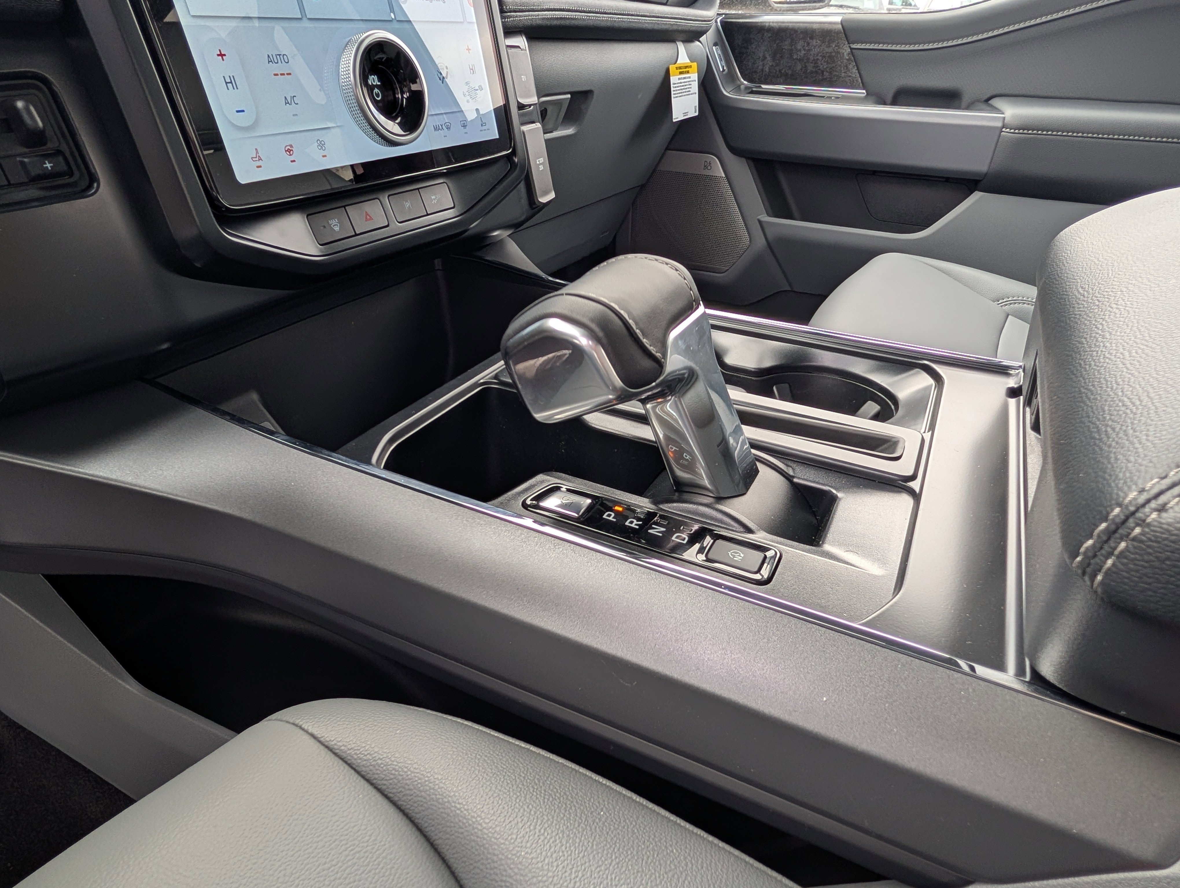 New 2025 Ford F150 Lightning Flash image 10