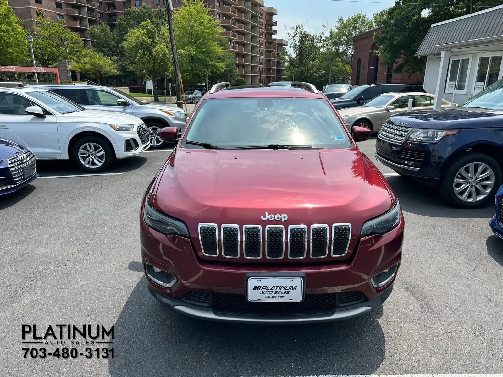 Used 2019 Jeep Cherokee Limited AWD/4WD image 4
