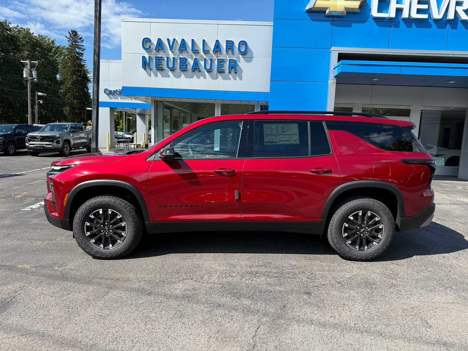 New 2026 Chevrolet Traverse Z71 w/ Driver Confidence Package image 8