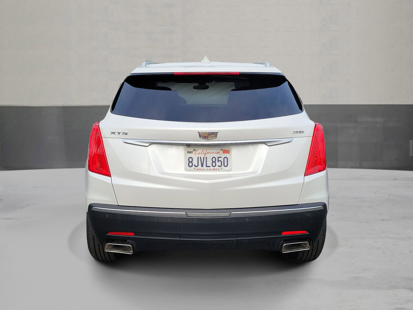 Used 2019 Cadillac XT5 FWD image 4