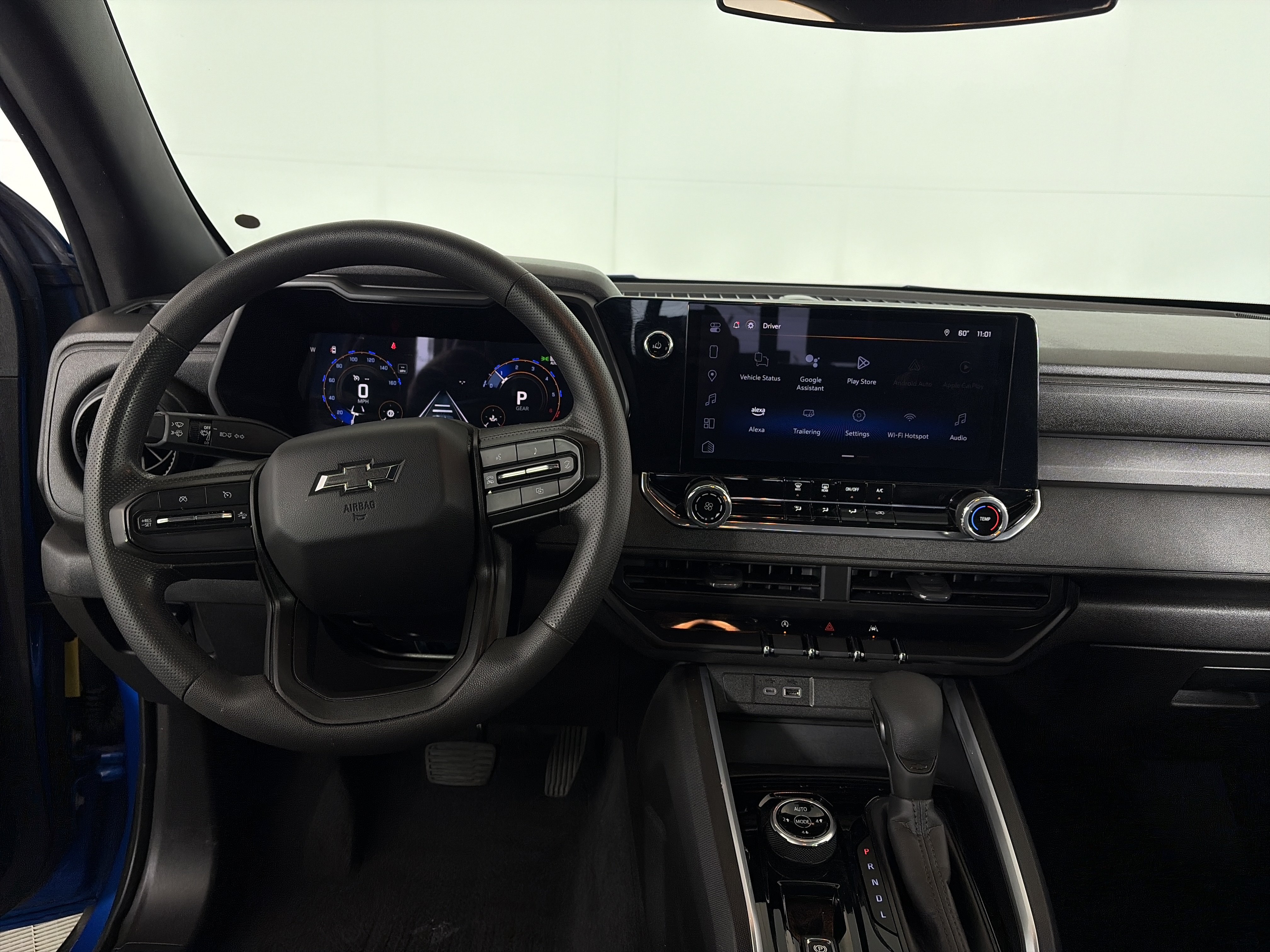 Certified 2024 Chevrolet Colorado Trail Boss w/ Advanced Trailering Package AWD/4WD image 9