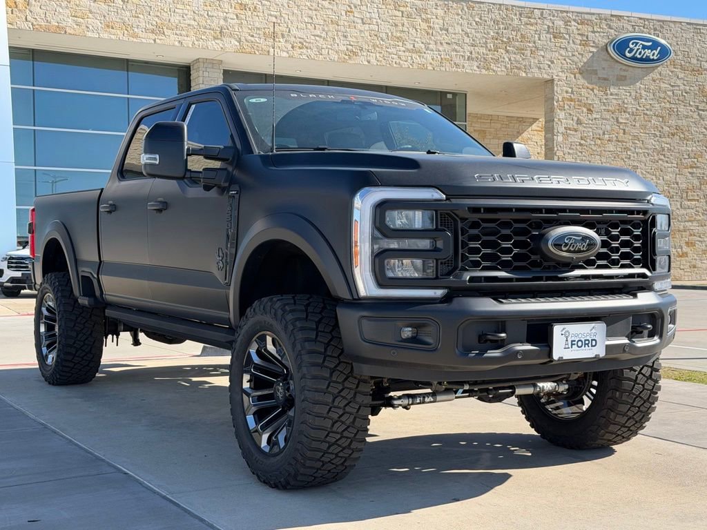 New 2026 Ford F250 Lariat w/ Black Appearance Package image 49