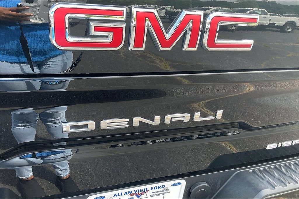 Used 2024 GMC Sierra 1500 Denali w/ Denali Reserve Package AWD/4WD image 27