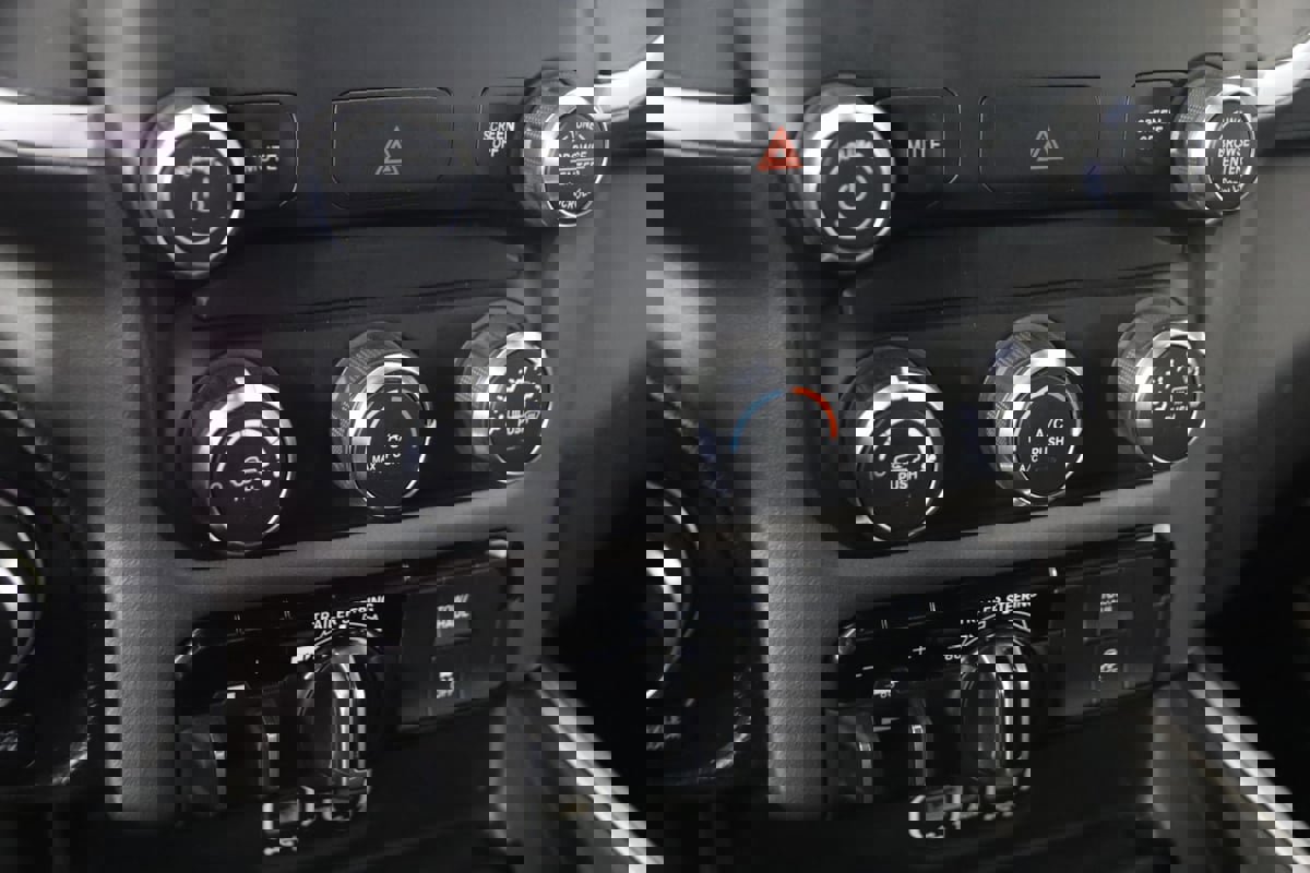 Used 2021 RAM 1500 Big Horn w/ Trailer Tow Group image 8