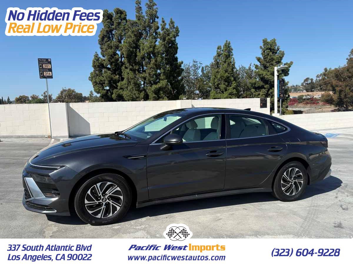 Used 2026 Hyundai Sonata Blue FWD image 1
