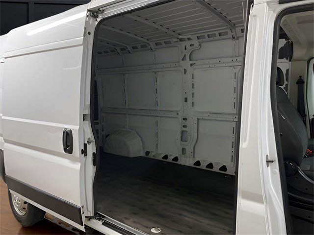 Used 2022 RAM ProMaster 2500 image 34
