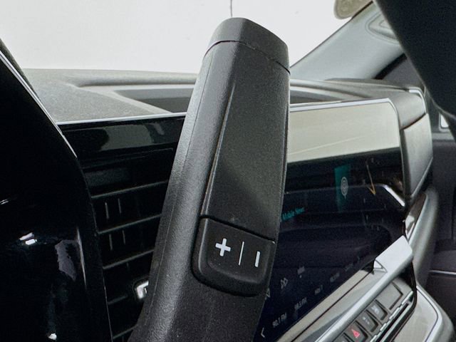 Used 2025 Chevrolet Silverado 2500 LT w/ Convenience Package image 18