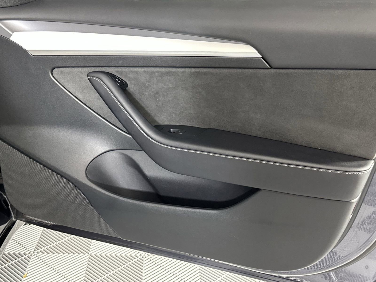 Used 2023 Tesla Model 3 Long Range image 31