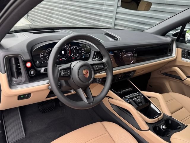 New 2026 Porsche Cayenne AWD/4WD image 4